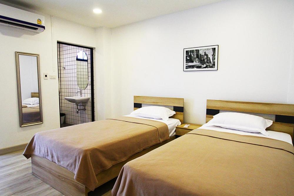 398 Hostel Bangkok Dış mekan fotoğraf