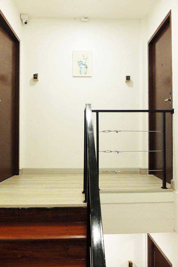 398 Hostel Bangkok Dış mekan fotoğraf
